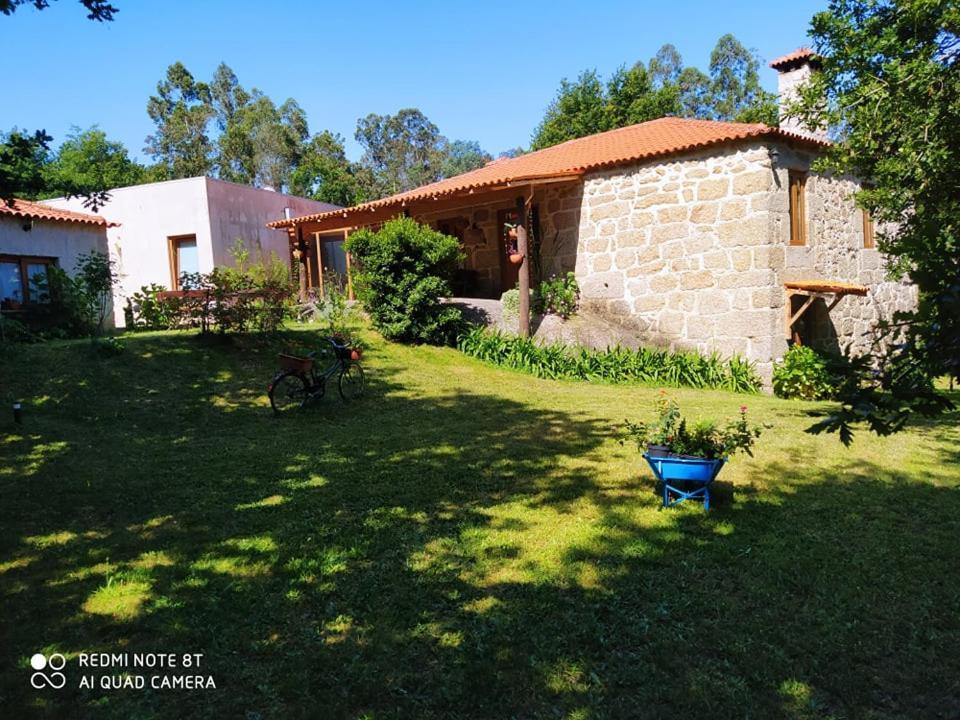 לינה וארוחת בוקר סנטה קומבו דאו Casas Vale Martinho מראה חיצוני תמונה