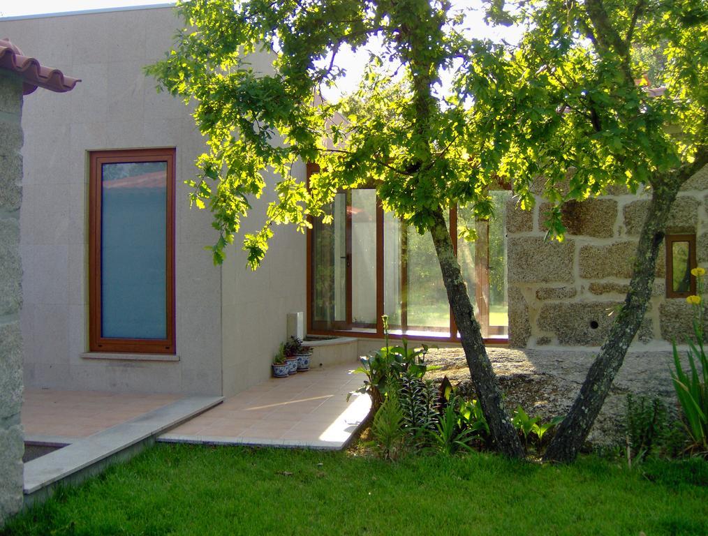 לינה וארוחת בוקר סנטה קומבו דאו Casas Vale Martinho מראה חיצוני תמונה